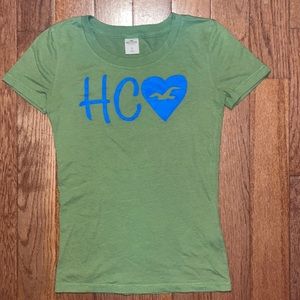 Hollister short sleeve size small